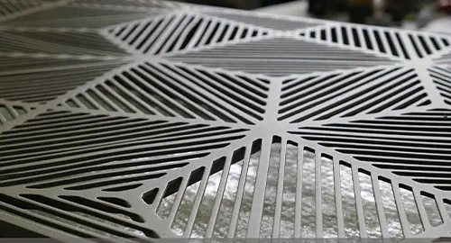 خدمات برش cnc